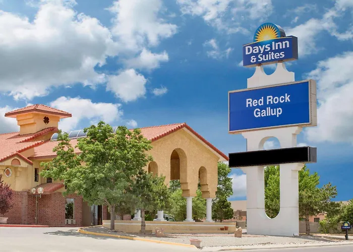 Days Inn & Suites By Wyndham Red Rock-Gallup