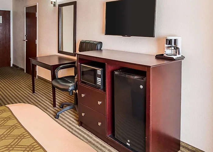 Econo Lodge Inn & Suites Natchitoches