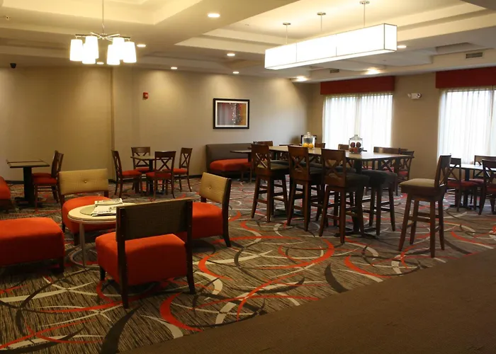 Holiday Inn Express And Suites - Bradford By Ihg