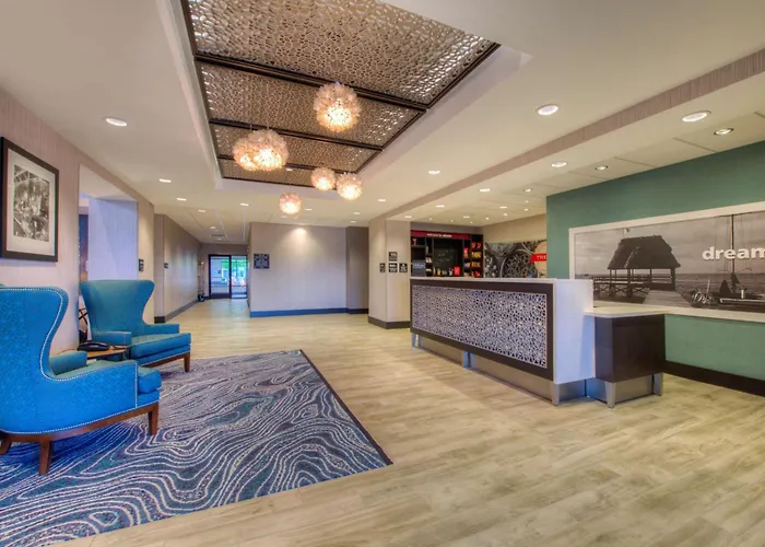 Hampton Inn & Suites Wixom/Novi/Detroit, Mi