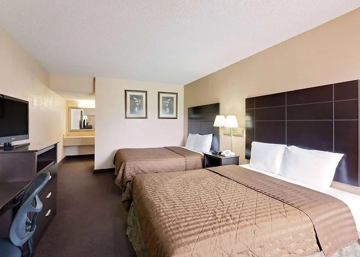 Travelodge By Wyndham Ozona