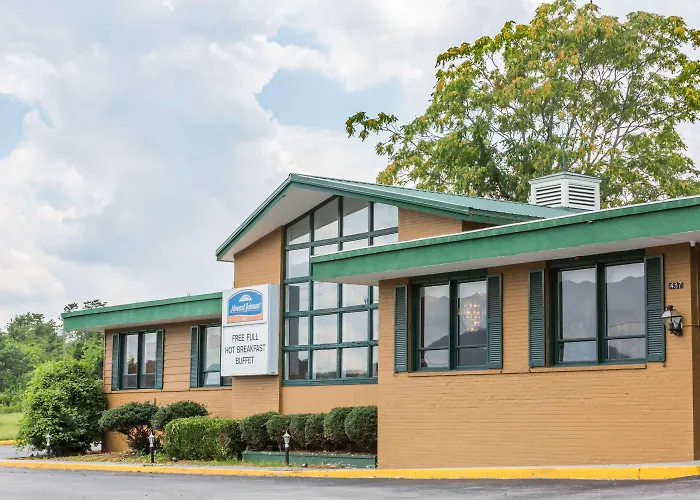 Howard Johnson By Wyndham Daleville/Roanoke North