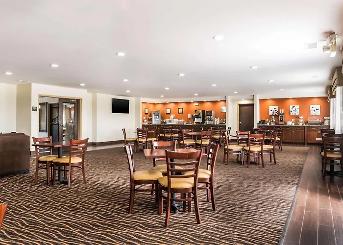 Sleep Inn & Suites North Liberty - Liberty City