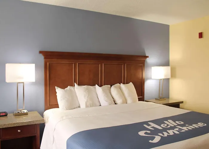 Days Inn By Wyndham Batavia Ohio
