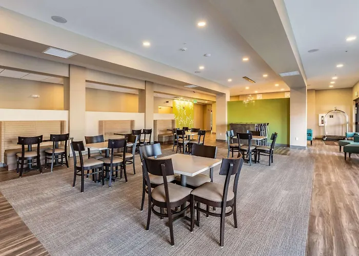 Sleep Inn & Suites Mt Hope Near Auction & Event Center