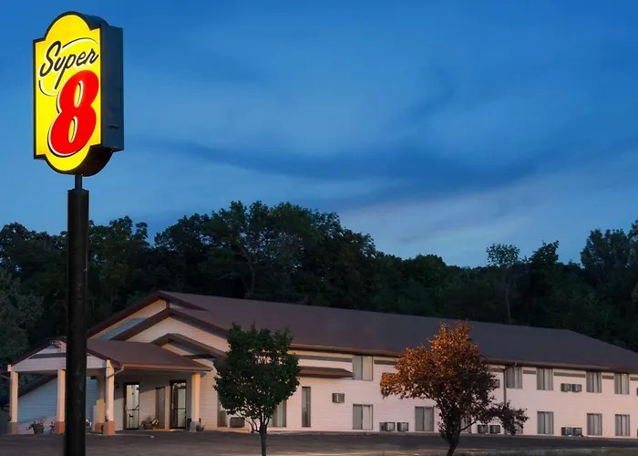 Super 8 By Wyndham Algona