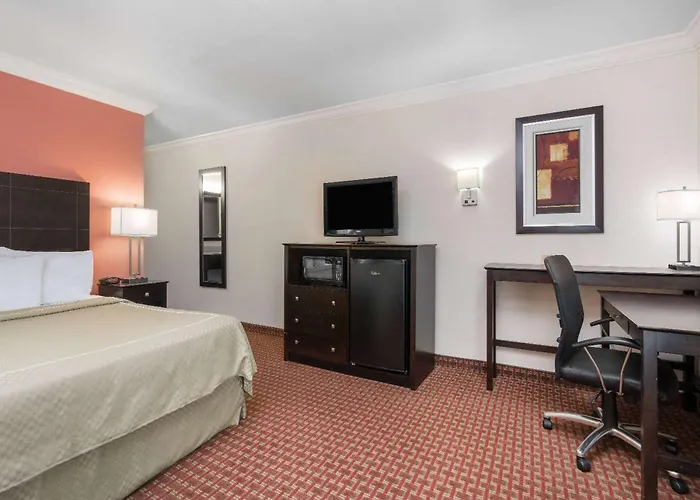 Americinn By Wyndham Johnston Des Moines