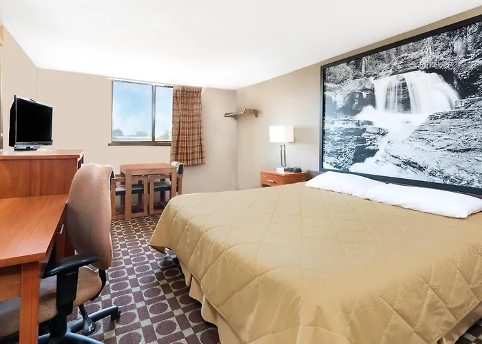 Super 8 By Wyndham Miles City