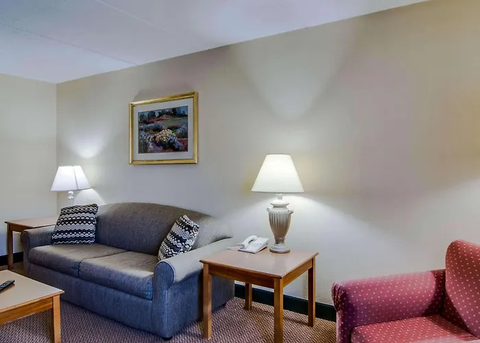 Quality Hotel And Conference Center Bluefield