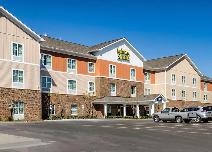 Mainstay Suites Hackberry Sportsman'S Lodge