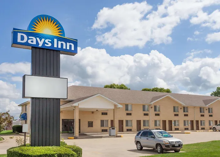 Days Inn By Wyndham Charleston