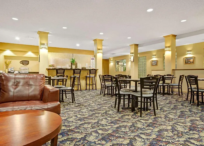 Baymont By Wyndham Wahpeton