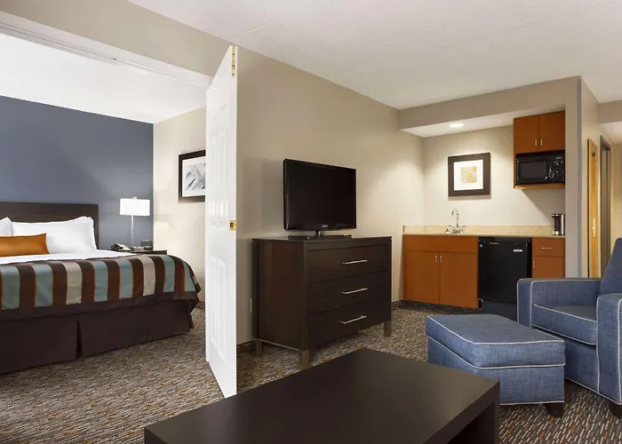 Wingate By Wyndham Sylvania-Toledo