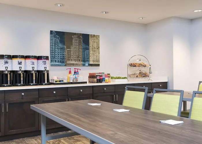 Hampton Inn & Suites By Hilton Chicago Schaumburg Il