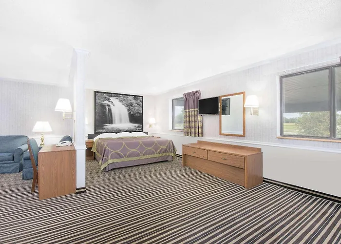 Wrangler Hotel Morris