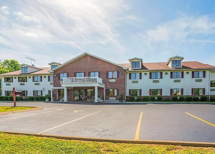Econo Lodge Inn & Suites Ripley
