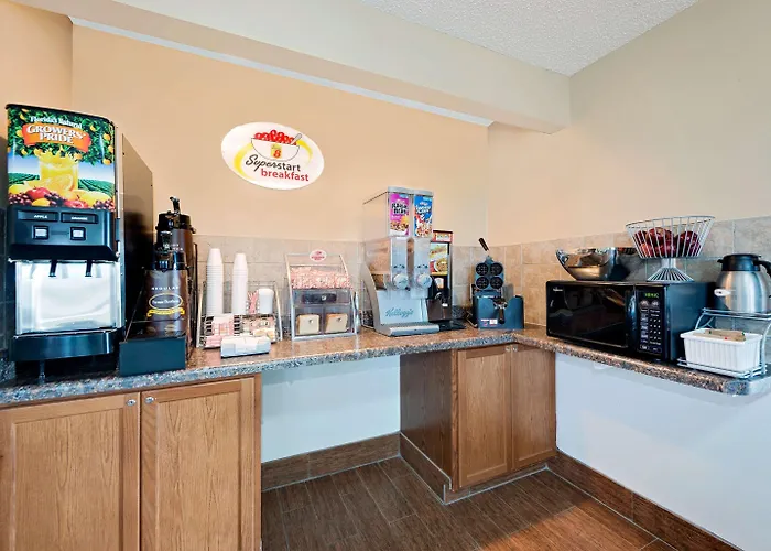 Super 8 By Wyndham Chariton