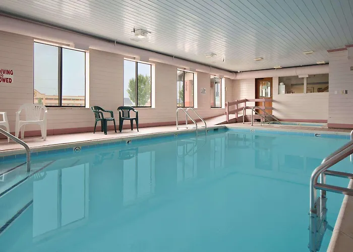 Super 8 By Wyndham Crawfordsville
