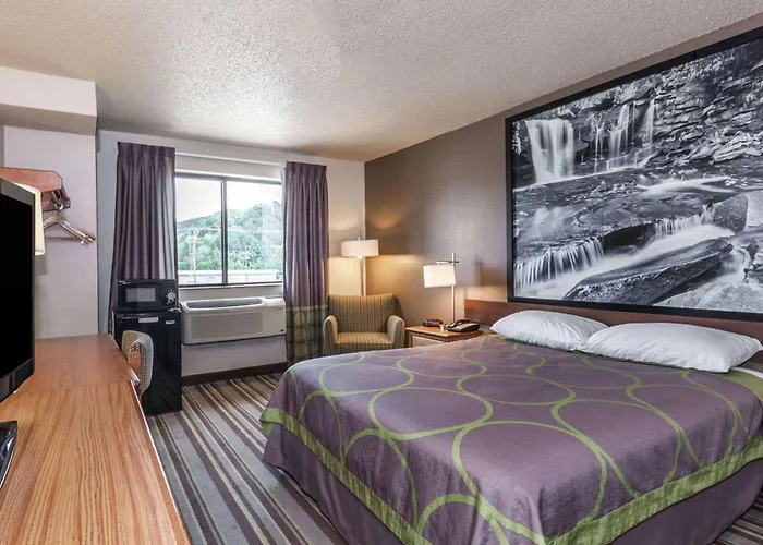 Super 8 By Wyndham Dunbar/Charleston Area