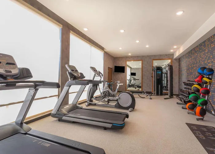 La Quinta Inn & Suites Limon By Wyndham