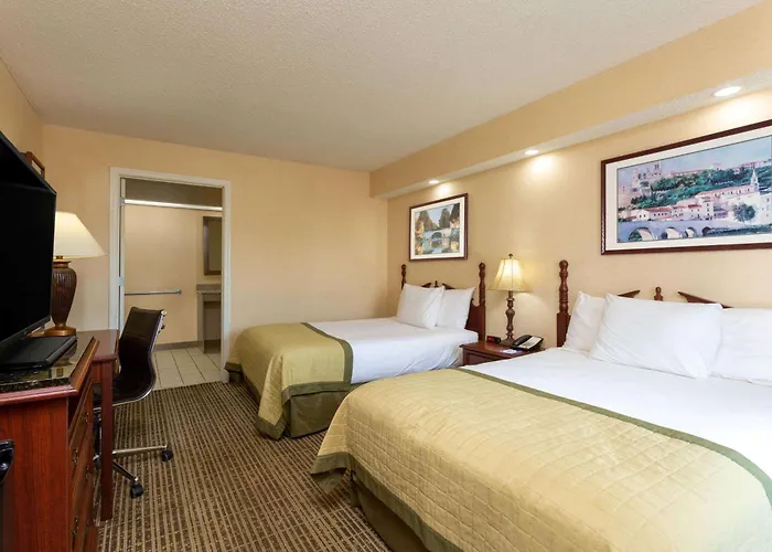 Baymont By Wyndham Easley/Greenville
