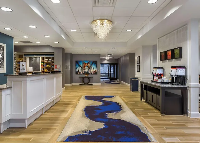 Hampton Inn & Suites Newport/Cincinnati, Ky