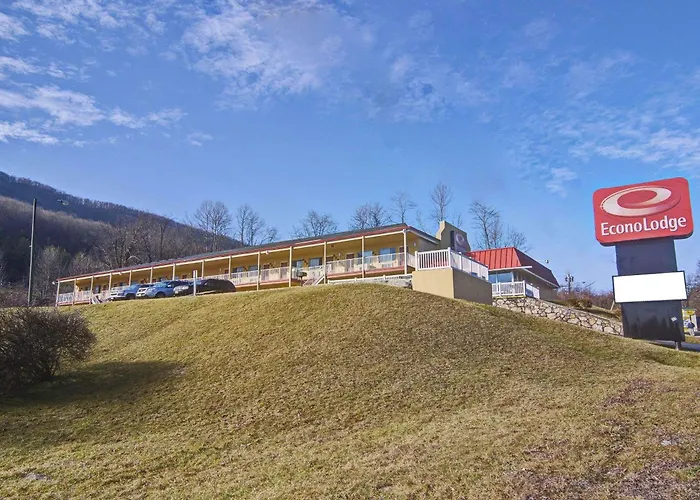 Econo Lodge Near Bluefield College