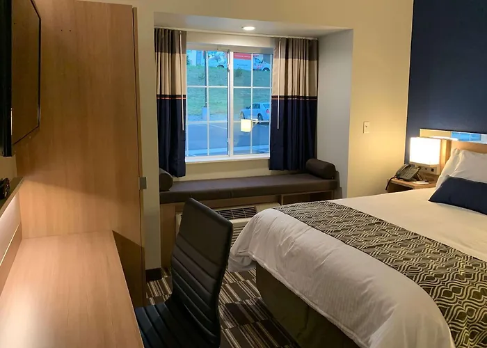Microtel Inn & Suites By Wyndham Woodland Park