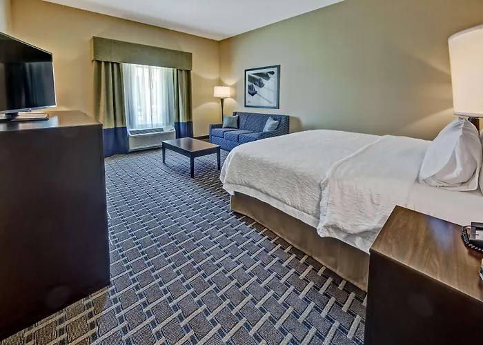 Hampton Inn Indianola