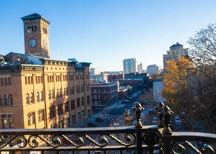 Mcmenamins Elks Temple