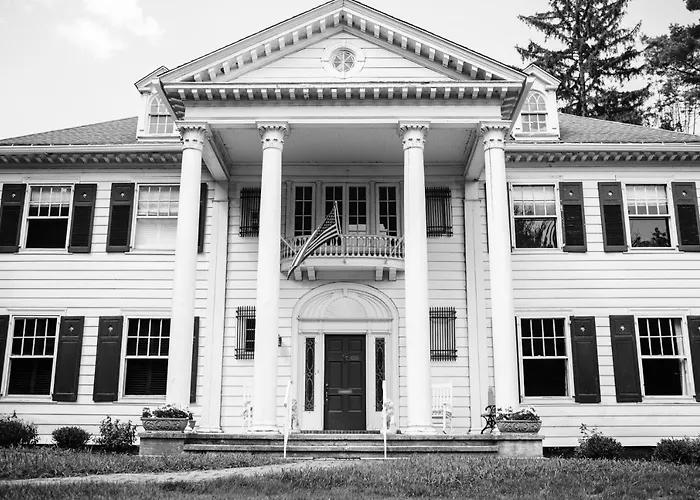 Benn Conger Inn