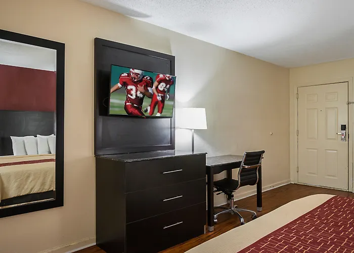 Red Roof Inn & Suites Scottsboro
