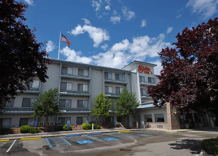 Shilo Inn Suites Hotel - Nampa Suites
