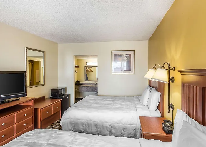 Econo Lodge Byron Near Historic District - Warner Robins