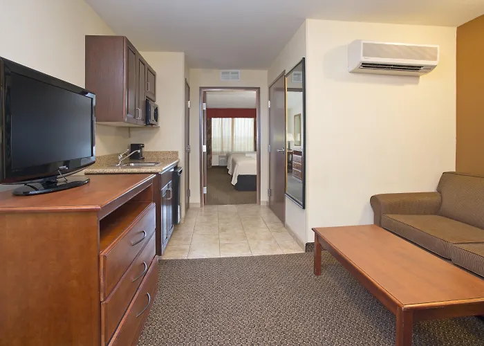 Holiday Inn Express & Suites Trinidad By Ihg