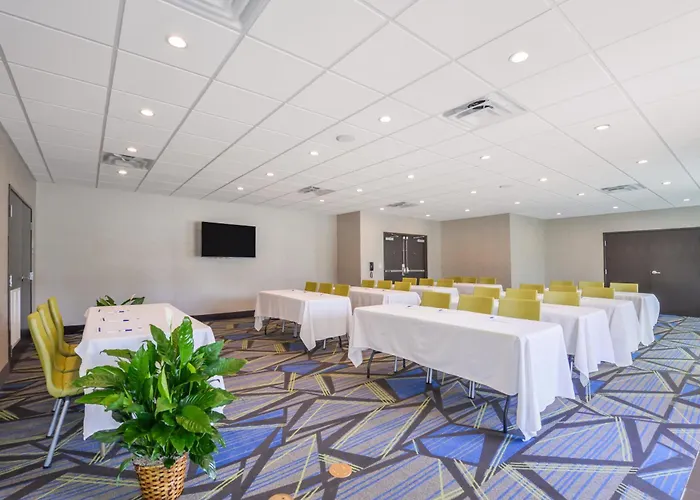 Holiday Inn Express Donaldsonville By Ihg