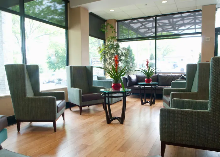 The Laguardia Hotel