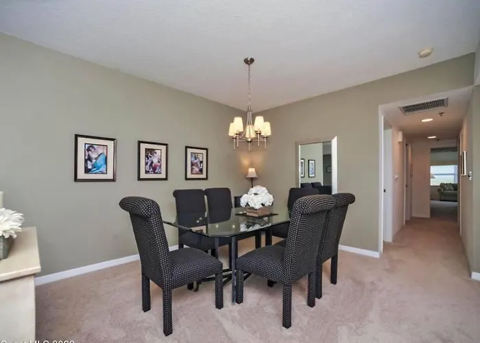 Lovely & Cozy 3 Bedroom With Pool