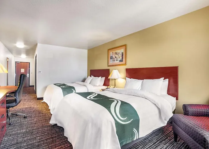 Quality Inn Parsons North