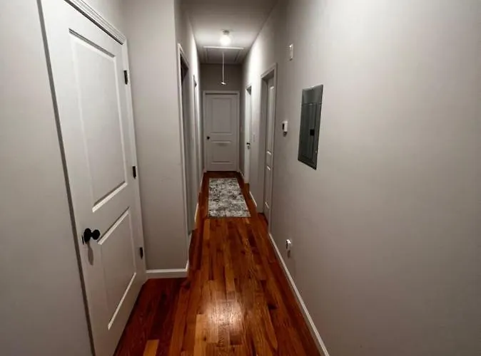 Springview Homes 12Mins From Ewr & 3 Mins From University Hospital