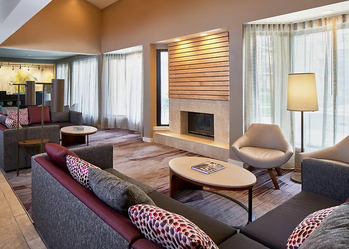 Sonesta Select Miami Lakes