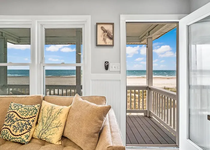 Ocean Daze - Sleeps 22, Direct Oceanfront, Renovated May 2022