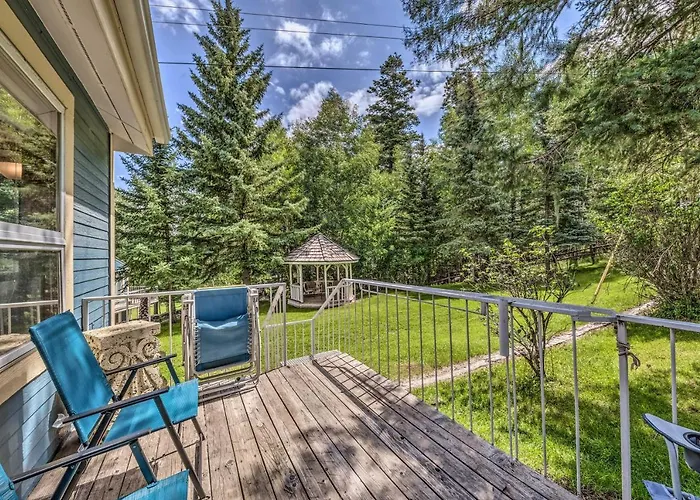 Cozy Cloudcroft Townhome ~ 1 Mi To Burro Ave!