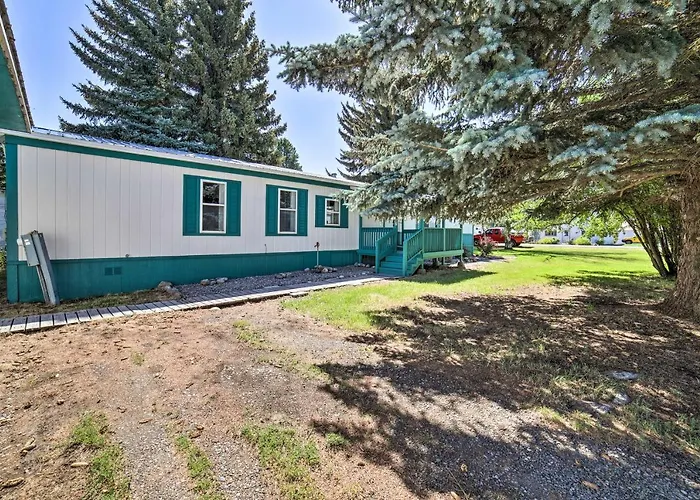 Cozy Ashton Abode W/ Yard - Near Park & Pool!