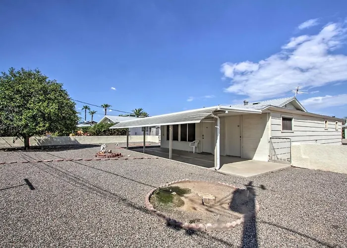 Golf Course & Pool Access: Quaint Sun City Home