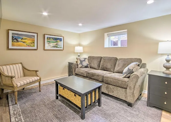 Cozy North Bend Getaway In Walkable Location!