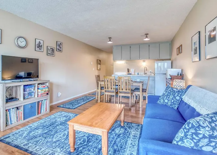Proposal Rock Inn 233 - Meredith Lodging