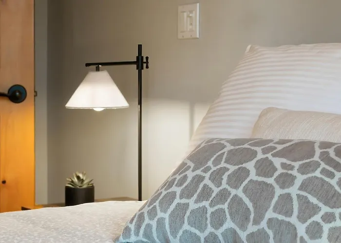 Modern Condo - Ev Charger - Sm 301