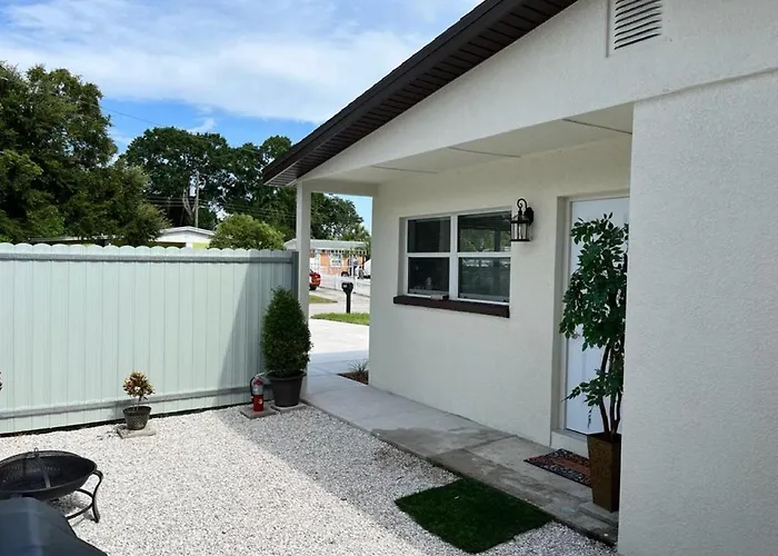 Incredible Comfortable Apartments Near The Airport And Beaches