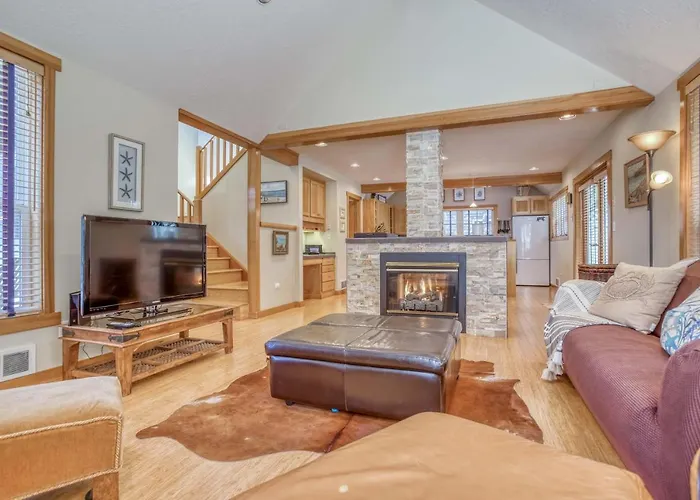 Barefoot Bungalow - Meredith Lodging